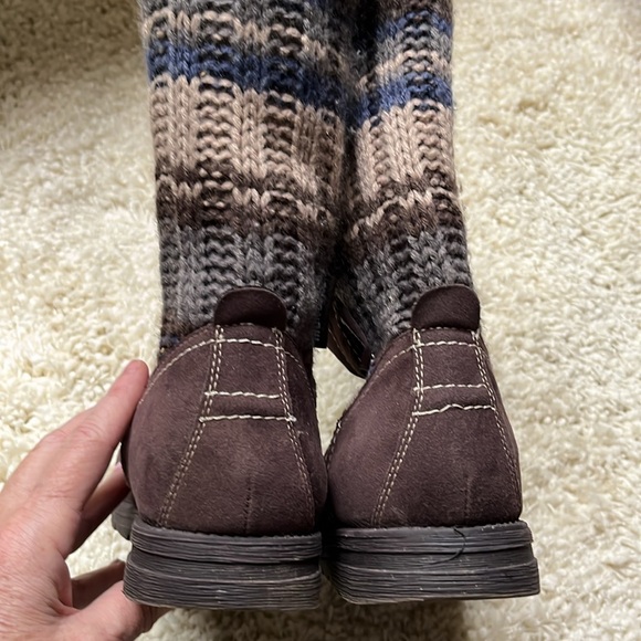 Mukluks Knit & Faux Suede Boots Sz8 - Picture 9 of 16